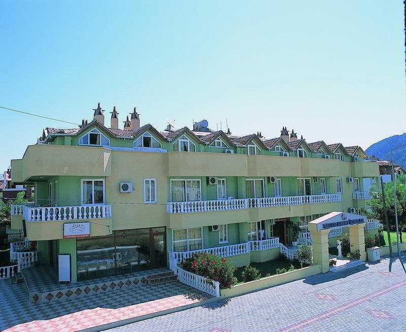 Selen Apart Icmeler Exterior photo